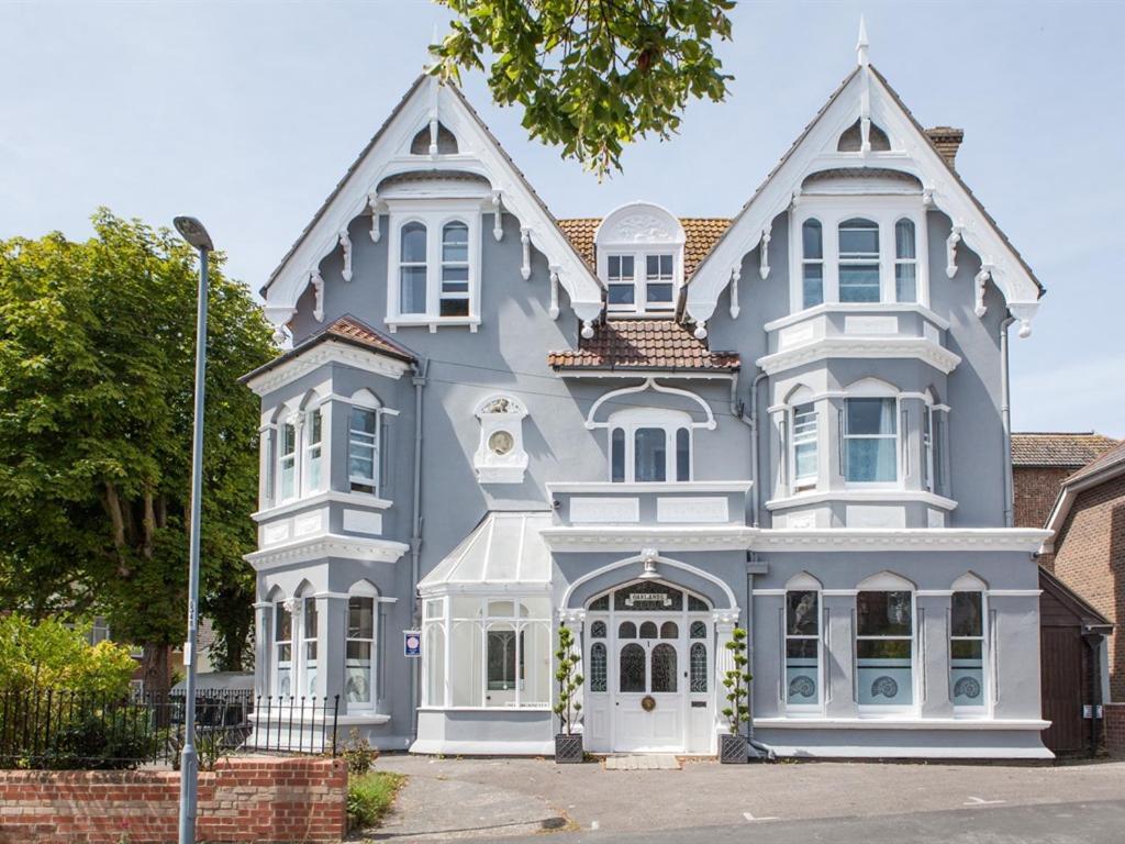 Oaklands Guest House Weymouth Exterior photo