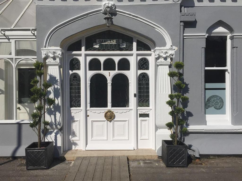 Oaklands Guest House Weymouth Exterior photo